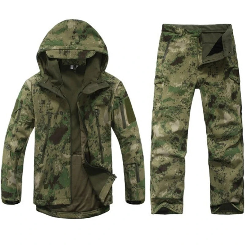 Softshell Camouflage Waterproof Jacket & Cargo Pants
